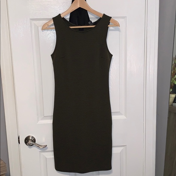 Form fitting tank top dress! - Picture 1 of 3
